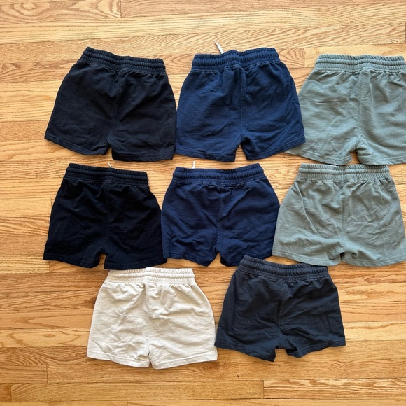 8 Kids Cotton On Shorts Bundle size 3 - Picture 2 of 9